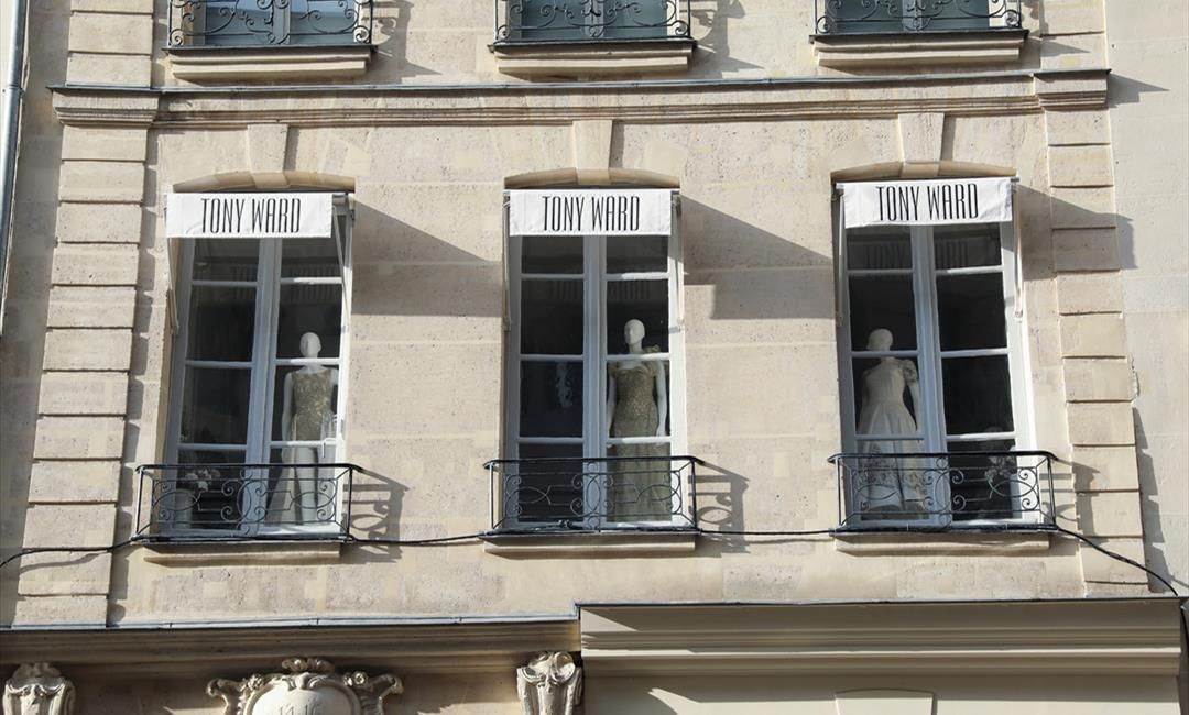 طوني ورد في شارع دو فوبورج سانت أونوري، باريس